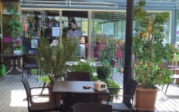 Balkon Kafe Vize