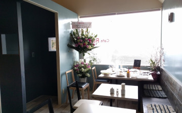 Cafe Rocca (カフェ ロッカ)