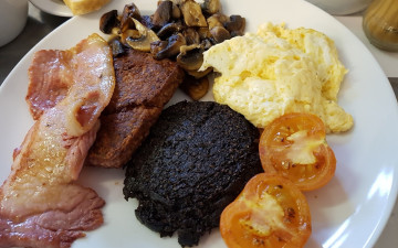 Clyde St. Cafe