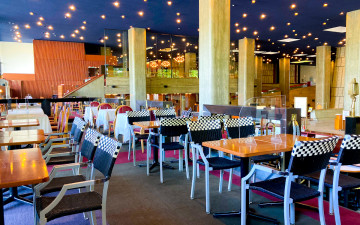 Cafe Hibiki