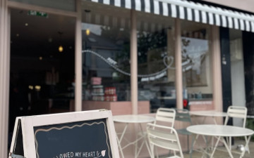 Hazel's Cafe
