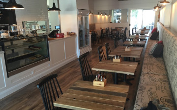 Woodys Cafe