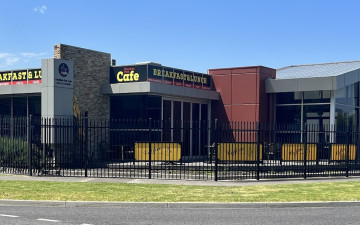 Meridian Park Cafe