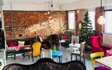 The Cosy Coffee House.