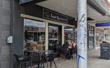 Brown Bear Cafe
