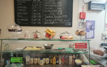 Raya's Kitchen Cafe