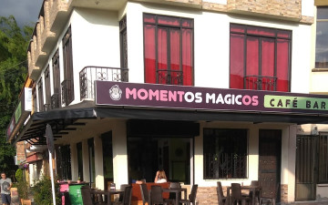 Momentos Mágicos Bar Cafetería
