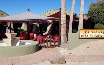 Sundial Garden Cafe