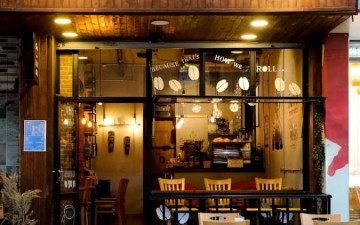 Esquires Coffee House