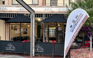 WHITEMOCHA Cafe