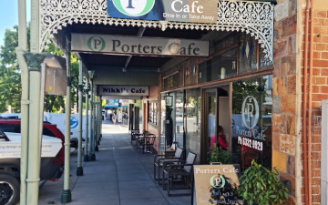 Porters Cafe