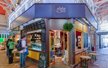Alpha Bar