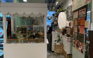 Toff Loft Cafe