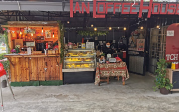 Tan Coffee House
