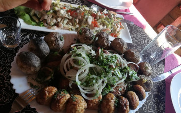 Kafe Shashlychnyy Dvoryk