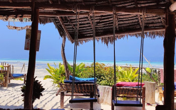 ZANZISTAR BEACHBAR