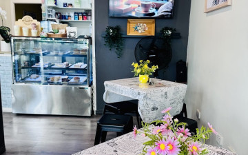 Surfers Boulevard Cafe