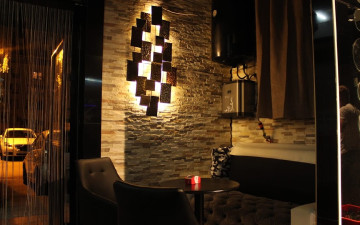 Caffe Bar Black