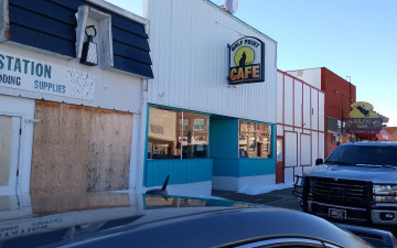 Wolf Point Café
