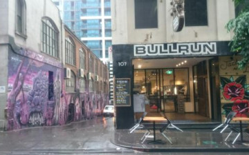 Bullrun café