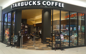 Starbucks Coffee - Aeon Mall Chiba New Town