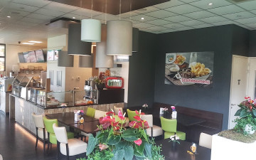 Plaza Burger Restaurant