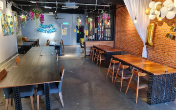 Fork N Spoon Cafe & Restaurant