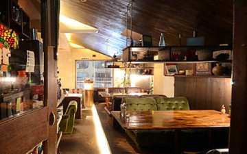 Attic room Shibuya