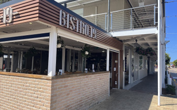 Bistro 19