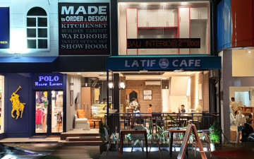 Latif Cafe