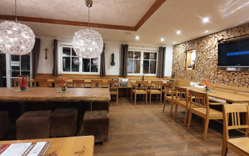 Cafe Josefshof Mühlhausen - Reitsportzentrum im Winkel