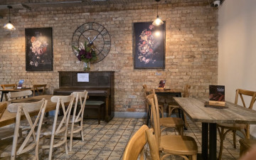 Kitchen and Coffee Melton