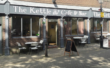 The Kettle Cafe & Bar