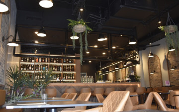 Lexi's Cafe & bar