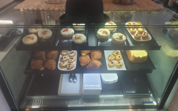 Byron Perry Cafe
