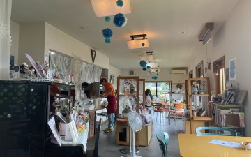 Cafe Restaurant Drop-In