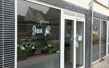 cafeteria Jan