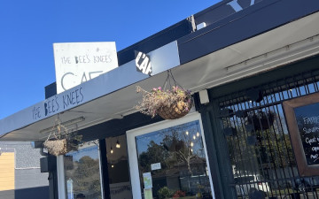 The Bees Knees Cafe