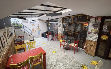 Editör Kafe Kitap Sanat
