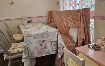 Lulu-J's Vintage Tea Rooms