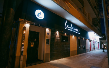 Le Fumée Shisha Lounge